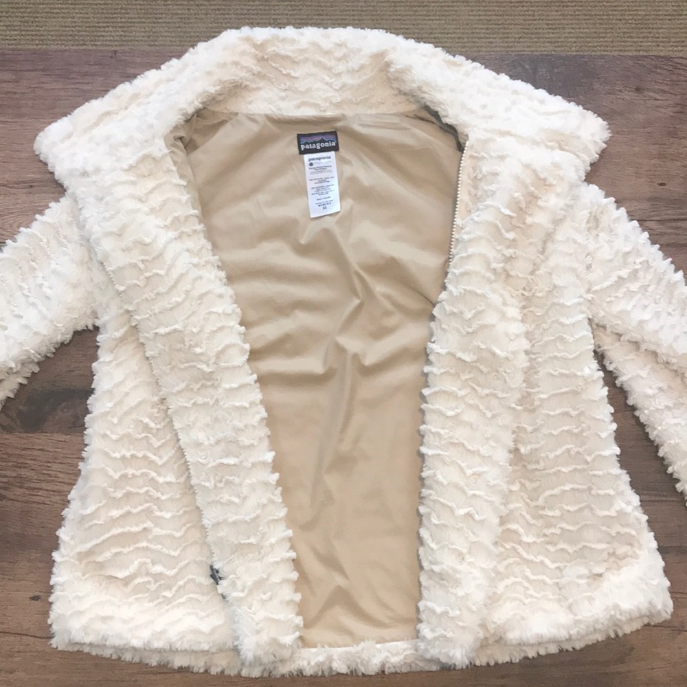 Patagonia Pelage women’s size XS lined coat